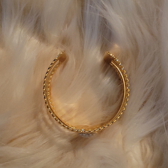 NEW Cuff Bracelet - Picture 2 of 3